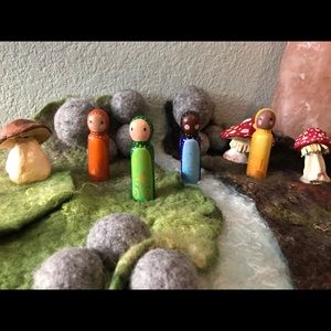 Set of 4 seasons peg dolls- Waldorf